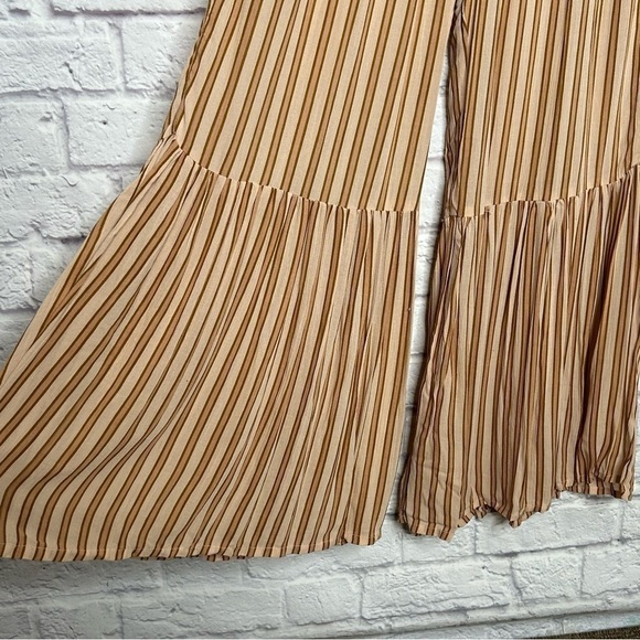 NWT Faithful The Brand Bisou Stripes Ruffle Bottom Wide
Leg Soft Pants - Picture 12 of 16